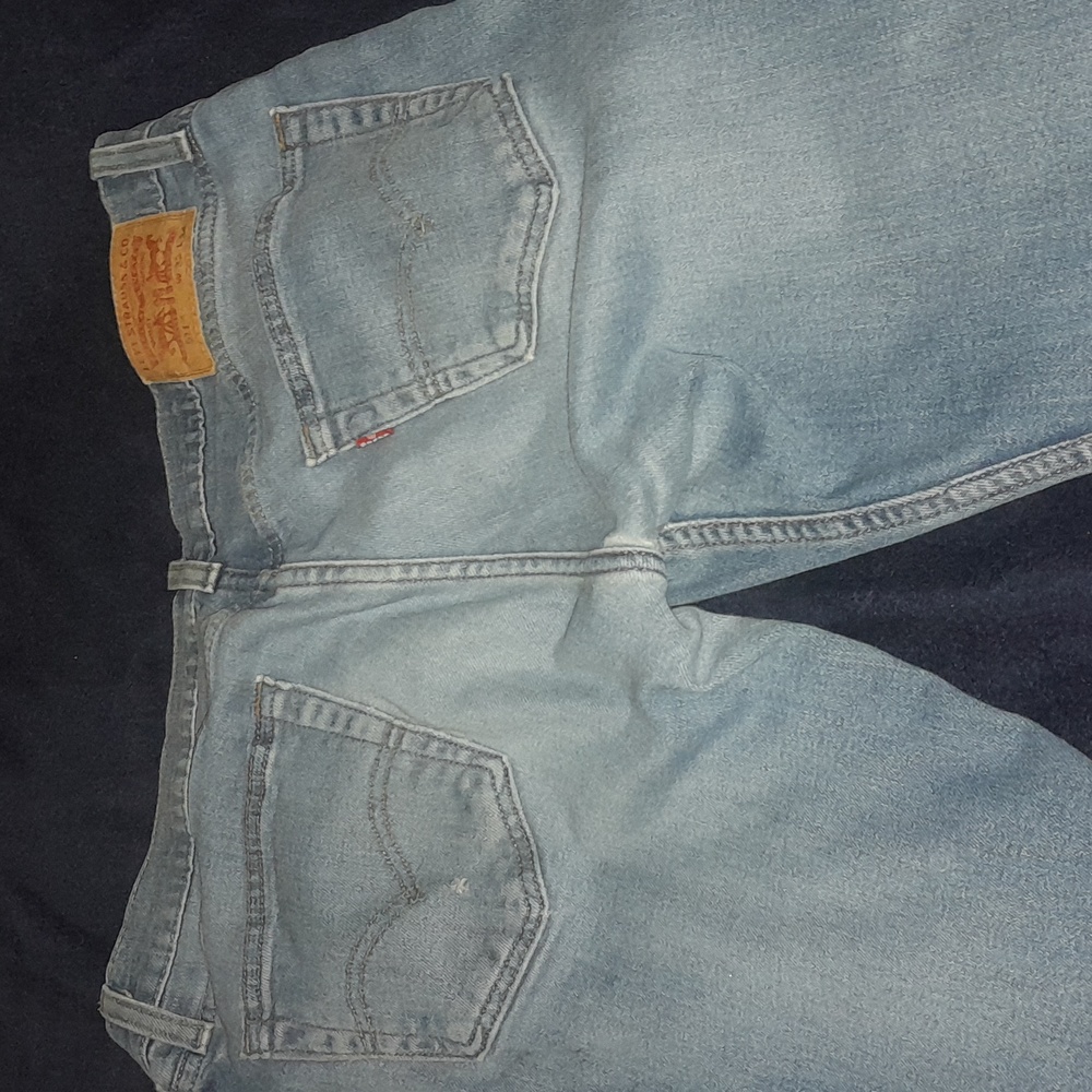 Levi's